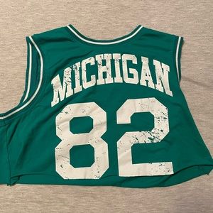 Wild fable crop top. Size Medium